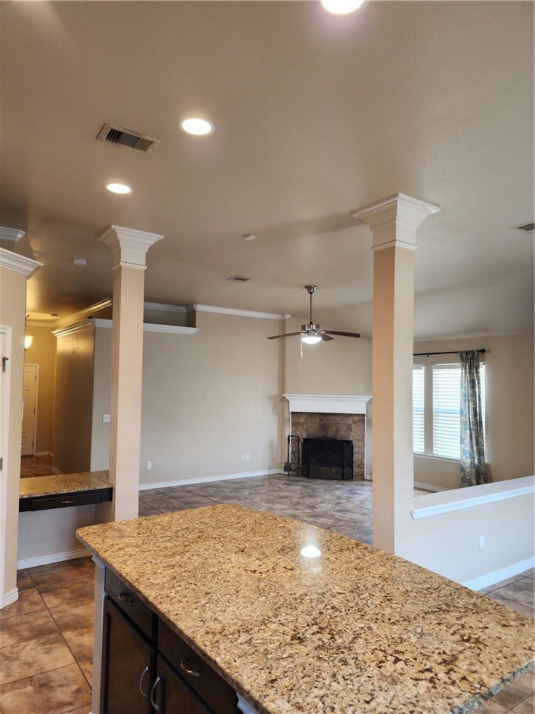 2909 Masterson Dr Property Photo 9