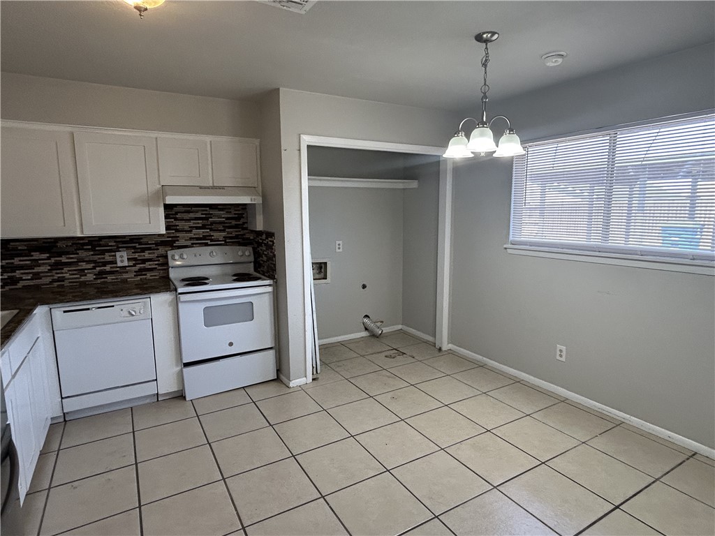 1606 Cimmarron St A Property Photo 5