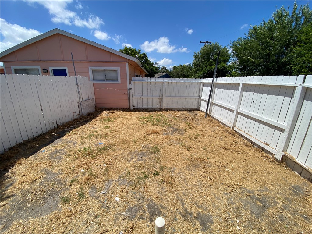 1525 Lazy Property Photo 6