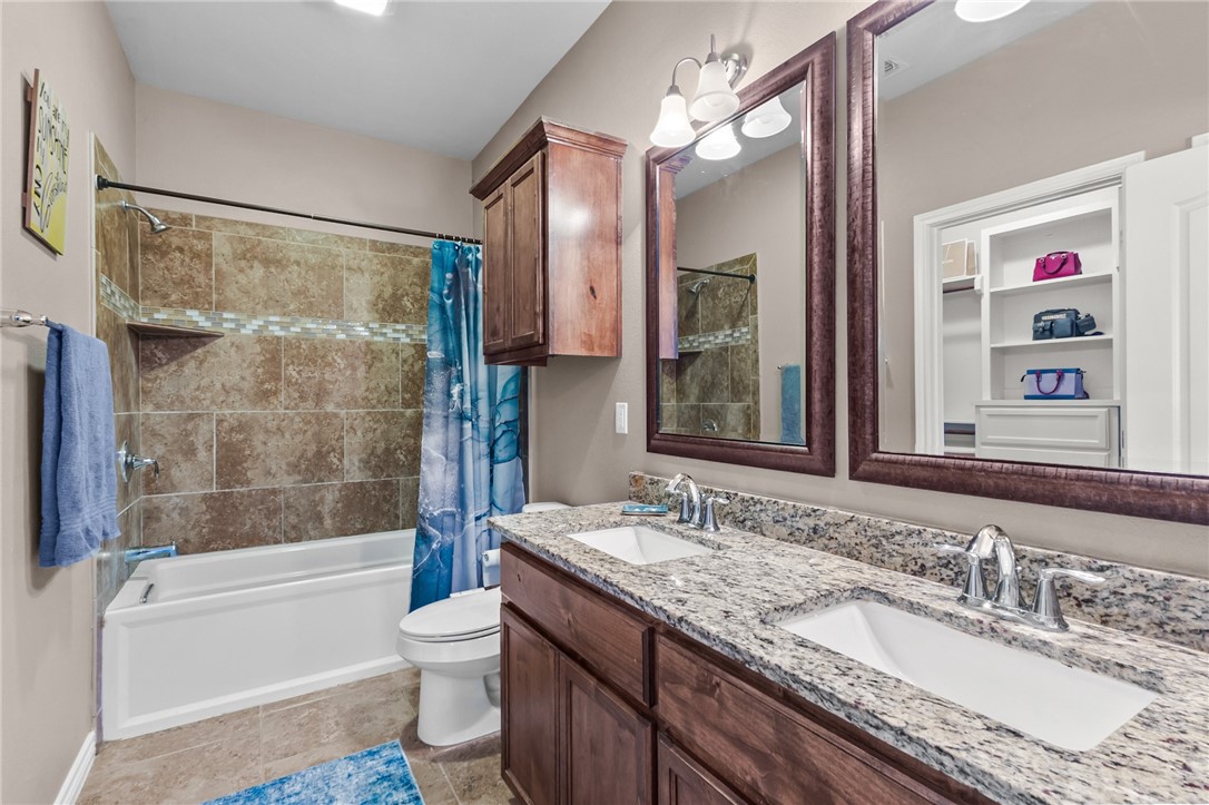 7605 Sable Creek Dr Property Photo 17