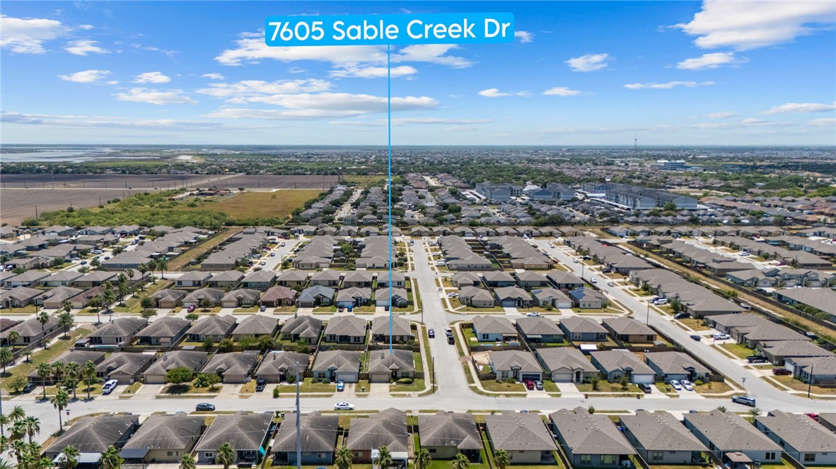 7605 Sable Creek Dr Property Photo 32
