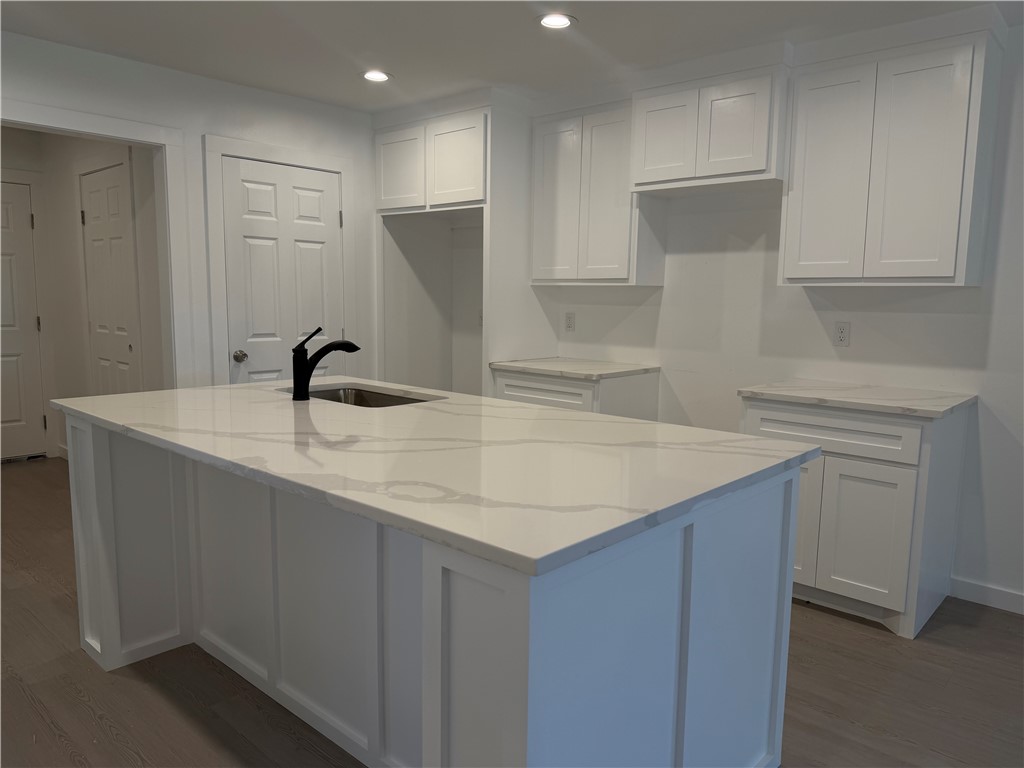 3121 Eisenhower St Property Photo 5
