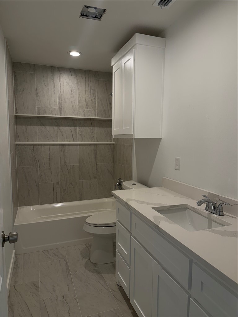 3121 Eisenhower St Property Photo 15