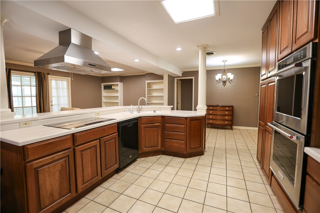 1103 Cynthia Dr Property Photo 3