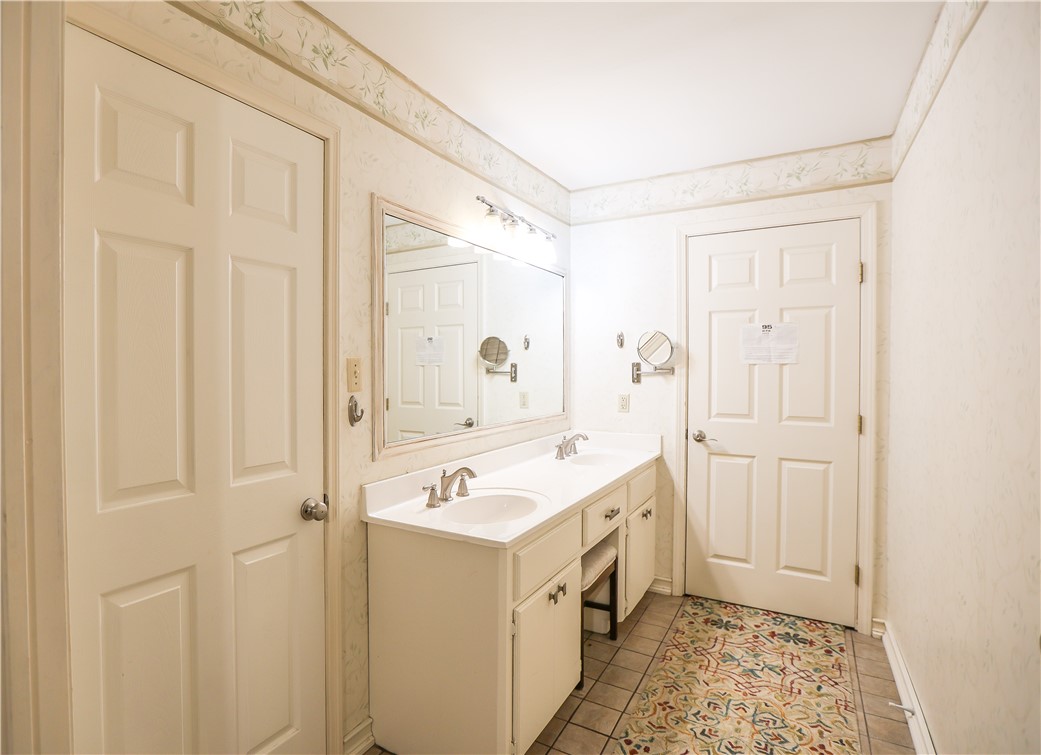 1103 Cynthia Dr Property Photo 11
