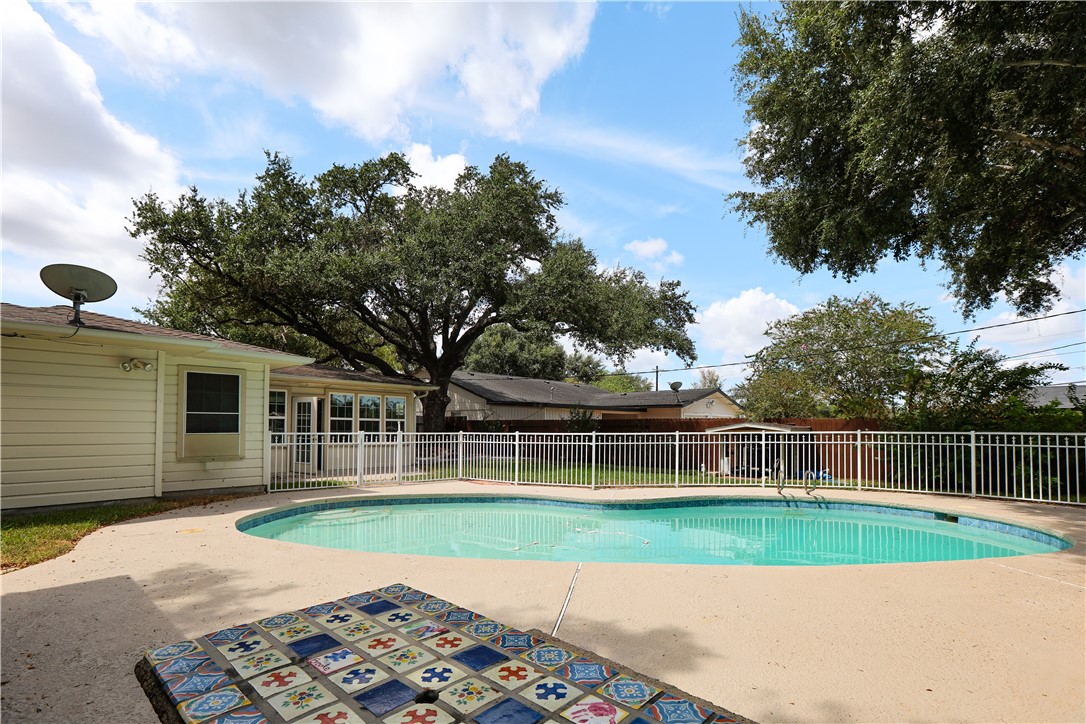 1103 Cynthia Dr Property Photo 16