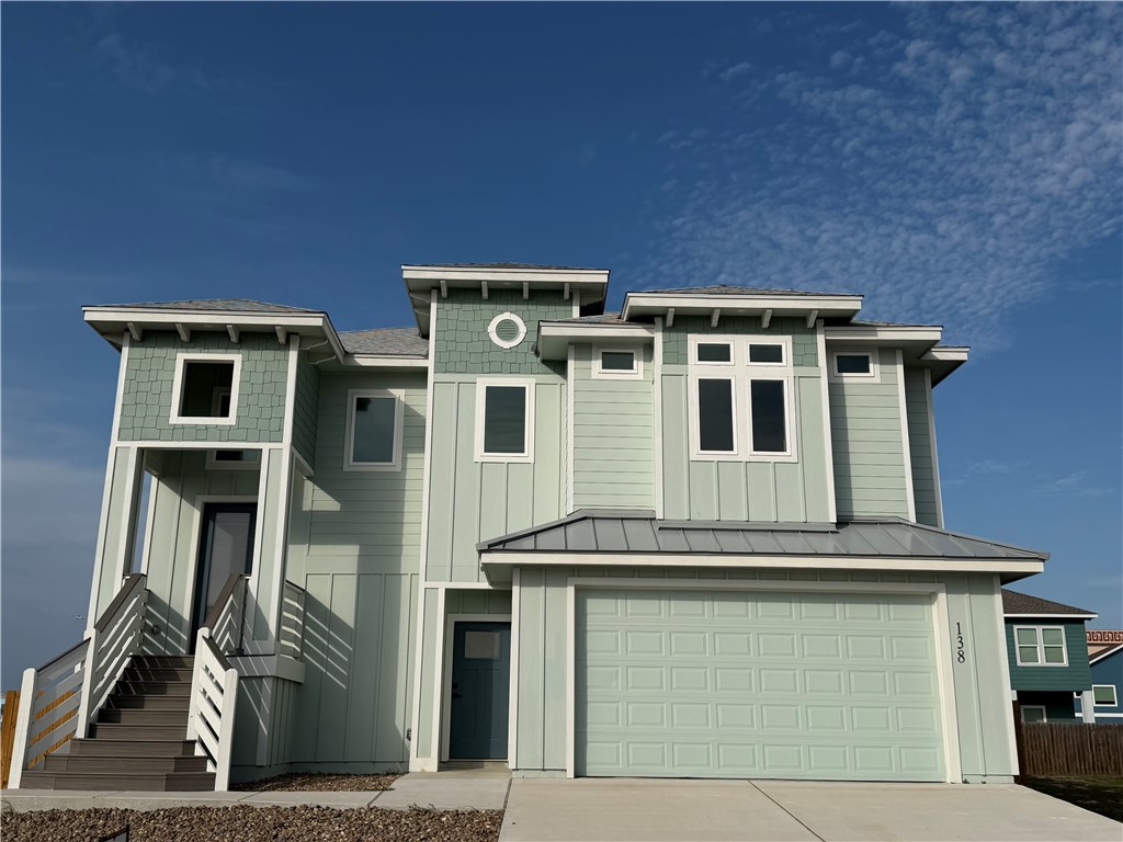 138 Sea Air Property Photo 1