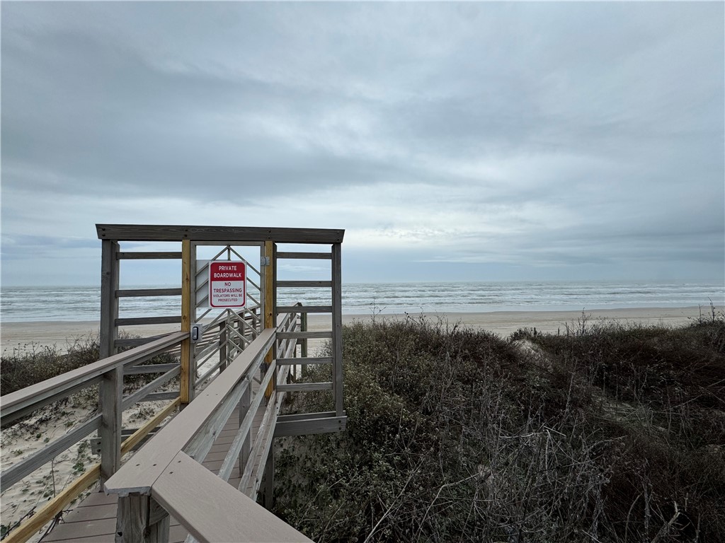 138 Sea Air Property Photo 38