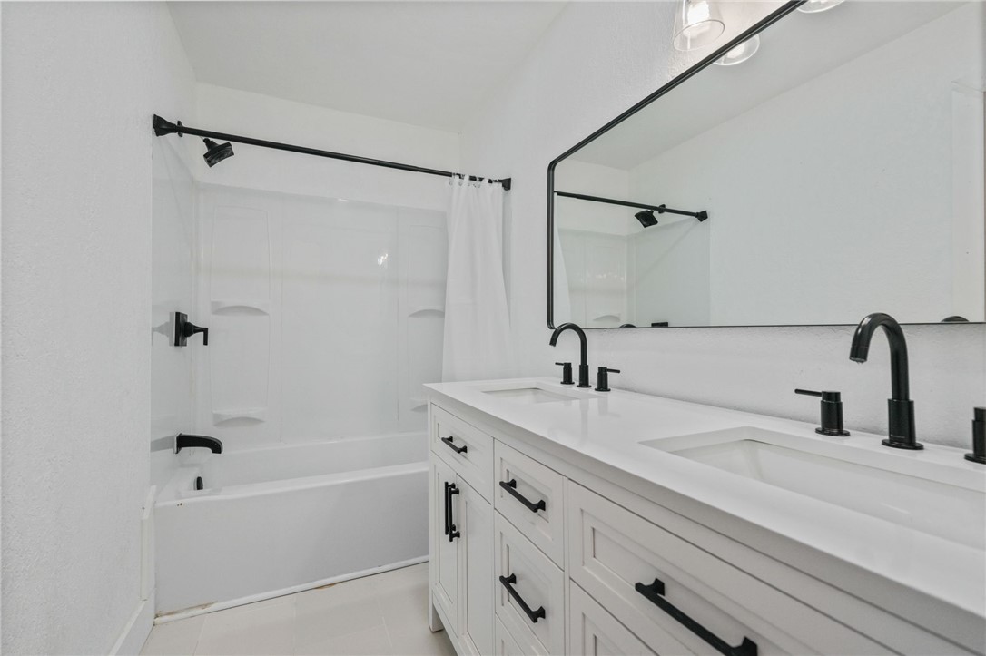 480767 Property Photo 11