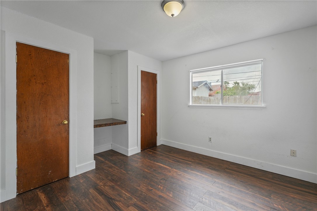 480767 Property Photo 14
