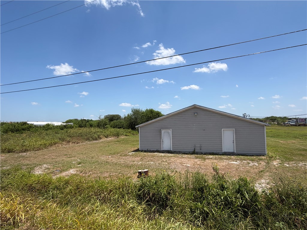 1140 Us-77 Property Photo 17