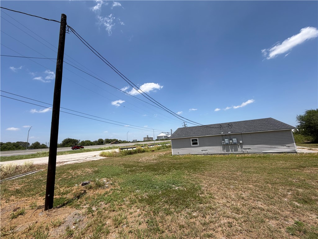 1140 Us-77 Property Photo 23