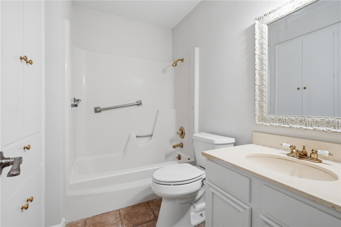 29 Townhouse Lane Property Photo 23