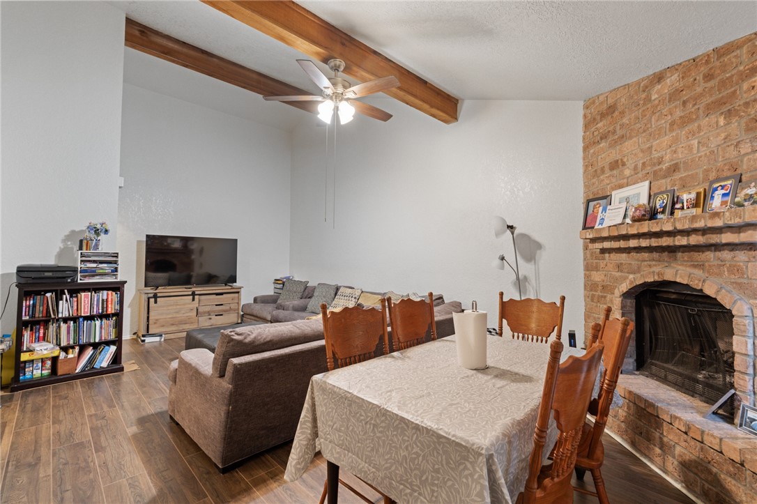 6612 Hardwick Dr B Property Photo 3