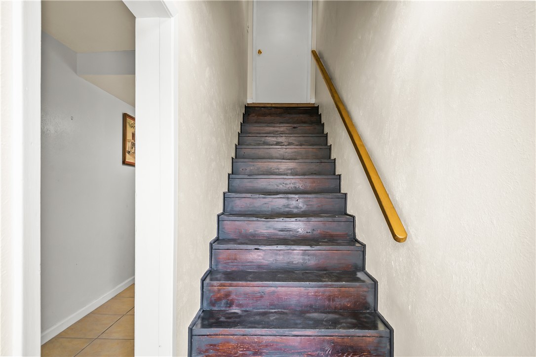 1211 Whispering Sands St Property Photo 6