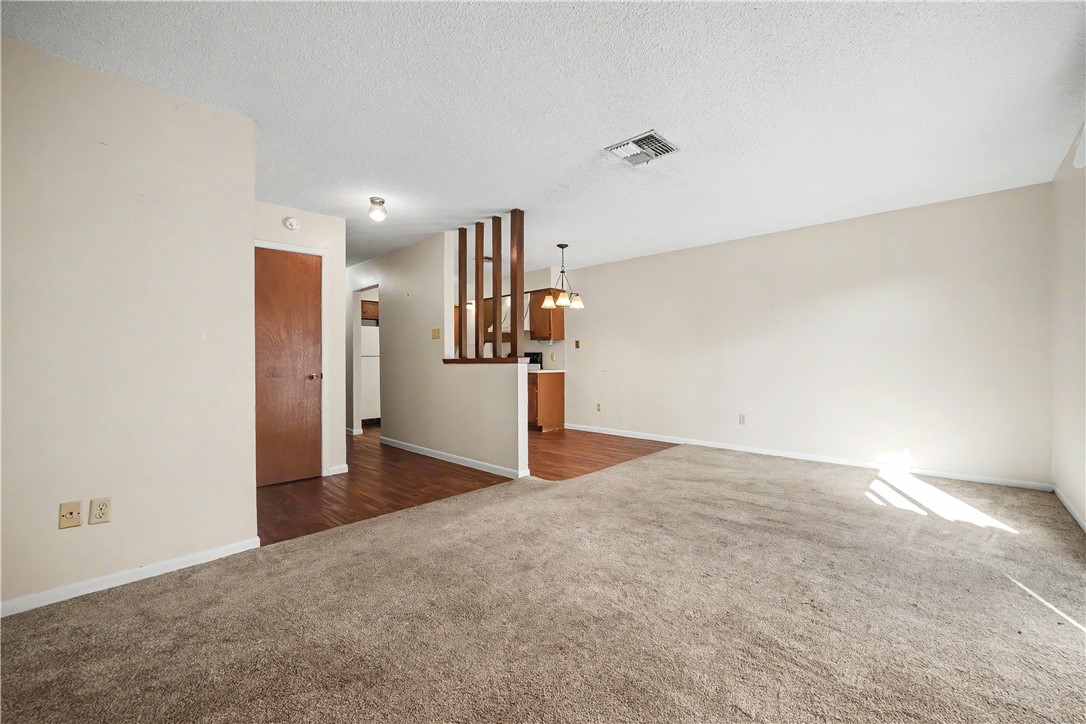 4217 Acushnet Dr D Property Photo 3