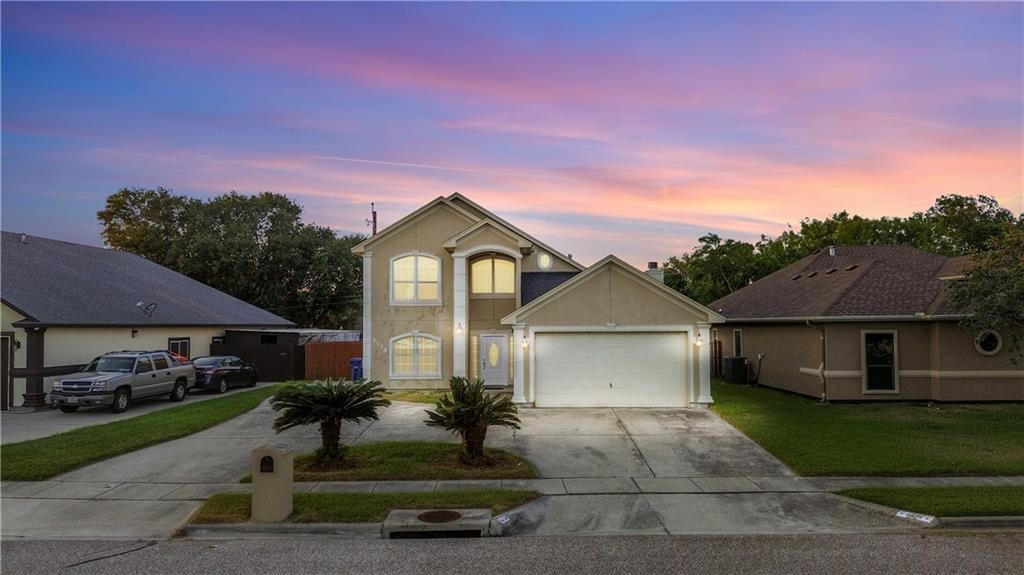 6438 Hardwick St Property Photo 2