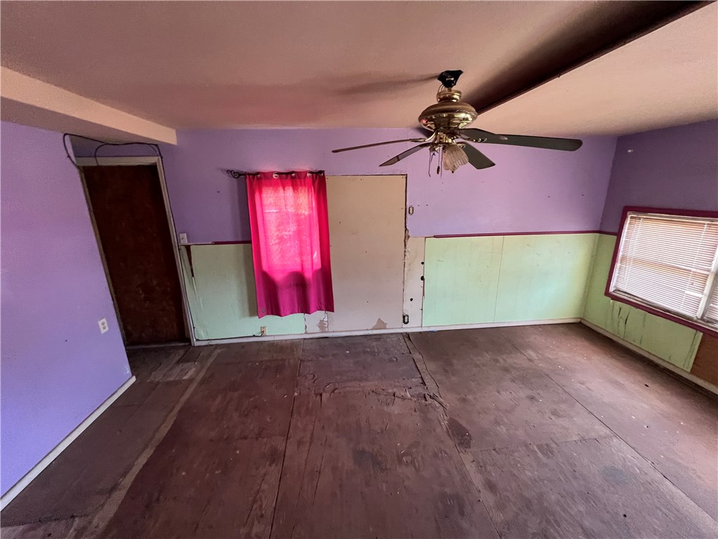 3577 S Naylor Cir Property Photo 4