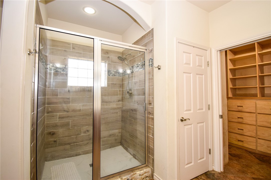 16121 Seagrape St Property Photo 27