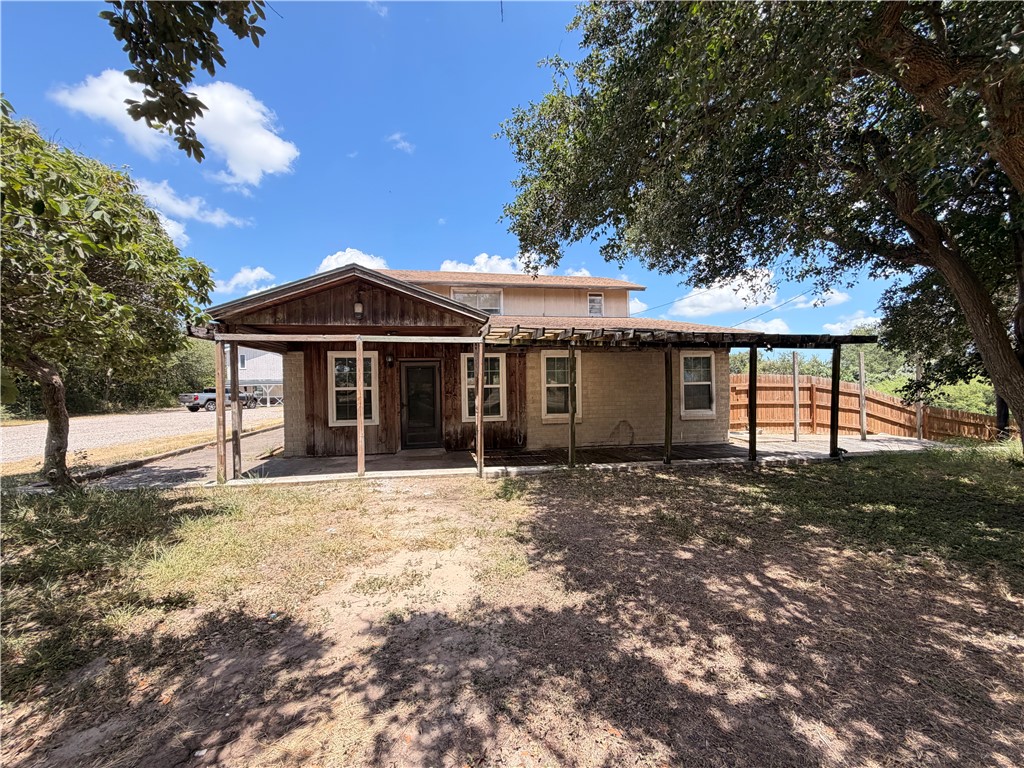 11150 Up River Property Photo 1