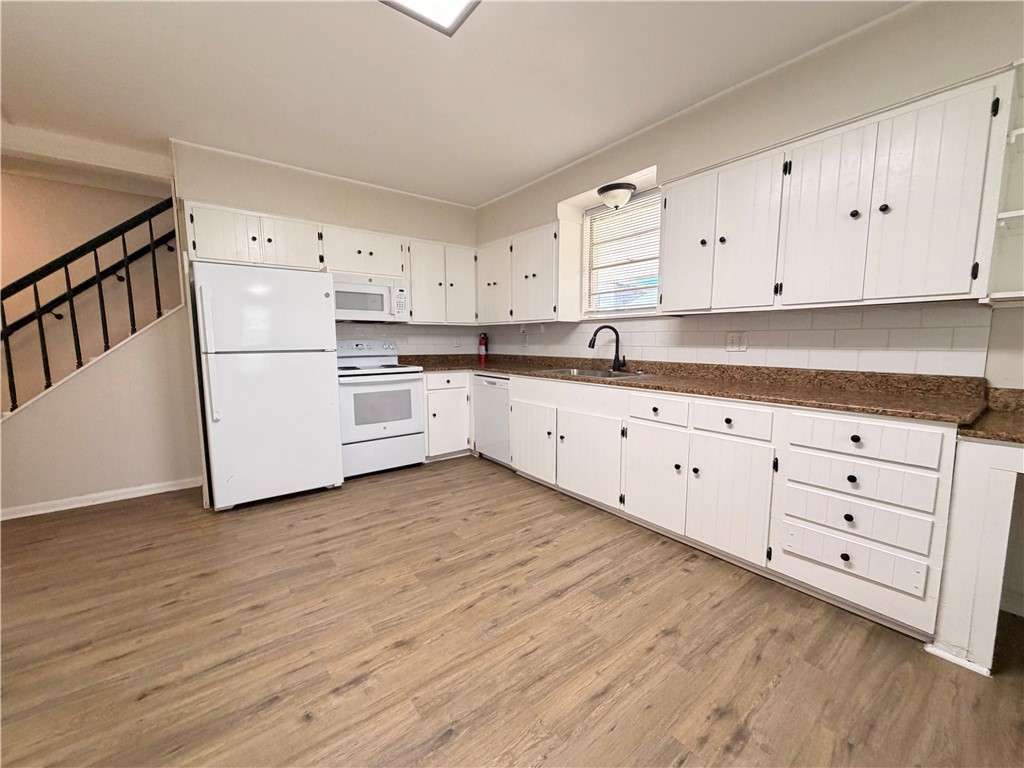 11150 Up River Property Photo 10