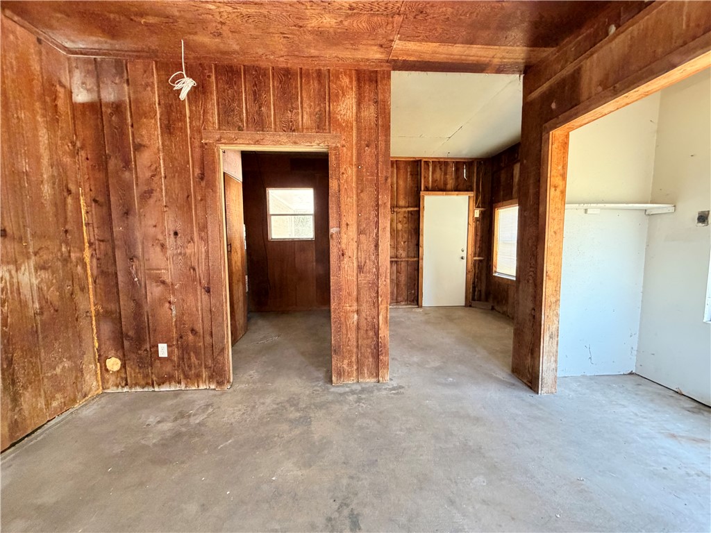 11150 Up River Property Photo 37