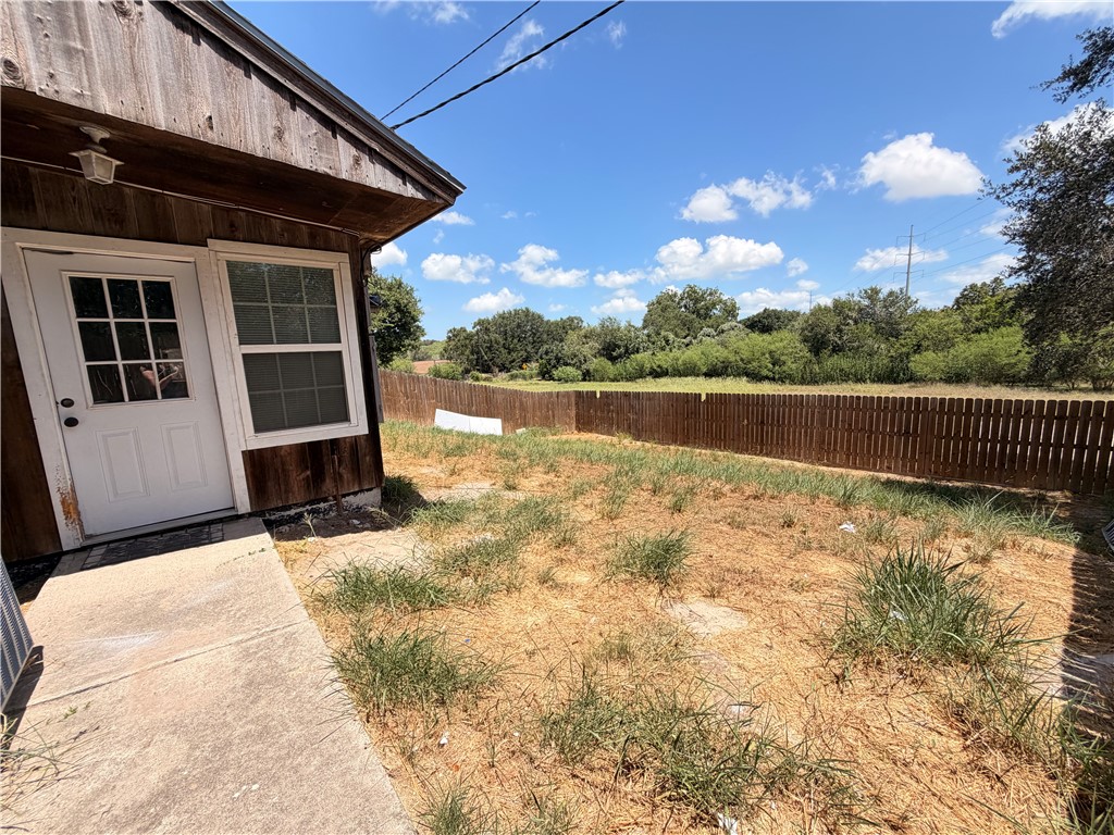 11150 Up River Property Photo 39