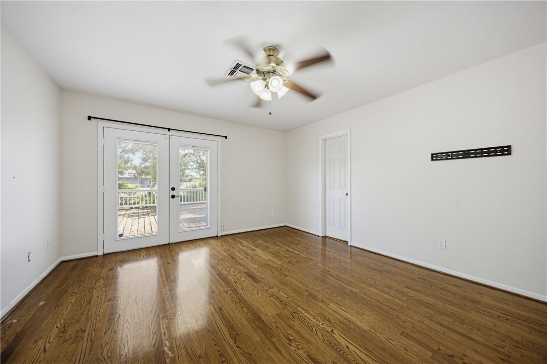 14732 Prairie Creek Dr Property Photo 22
