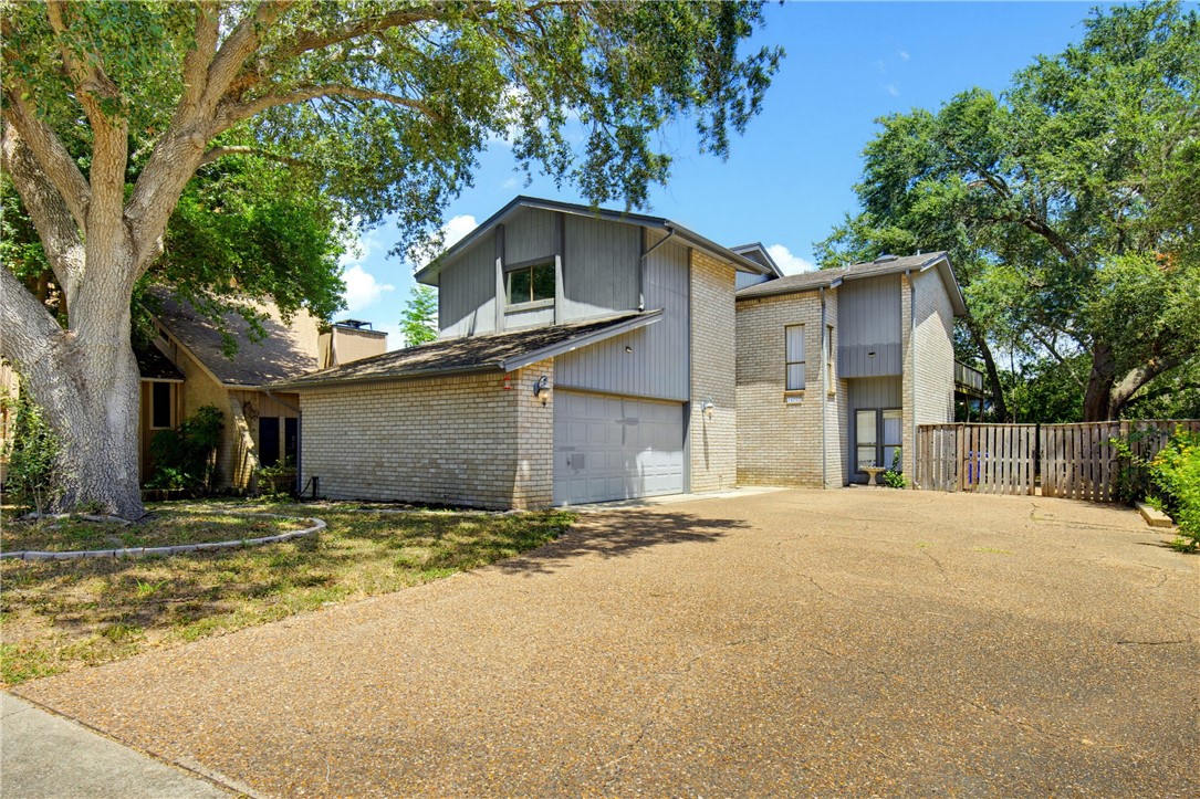 14732 Prairie Creek Dr Property Photo 28