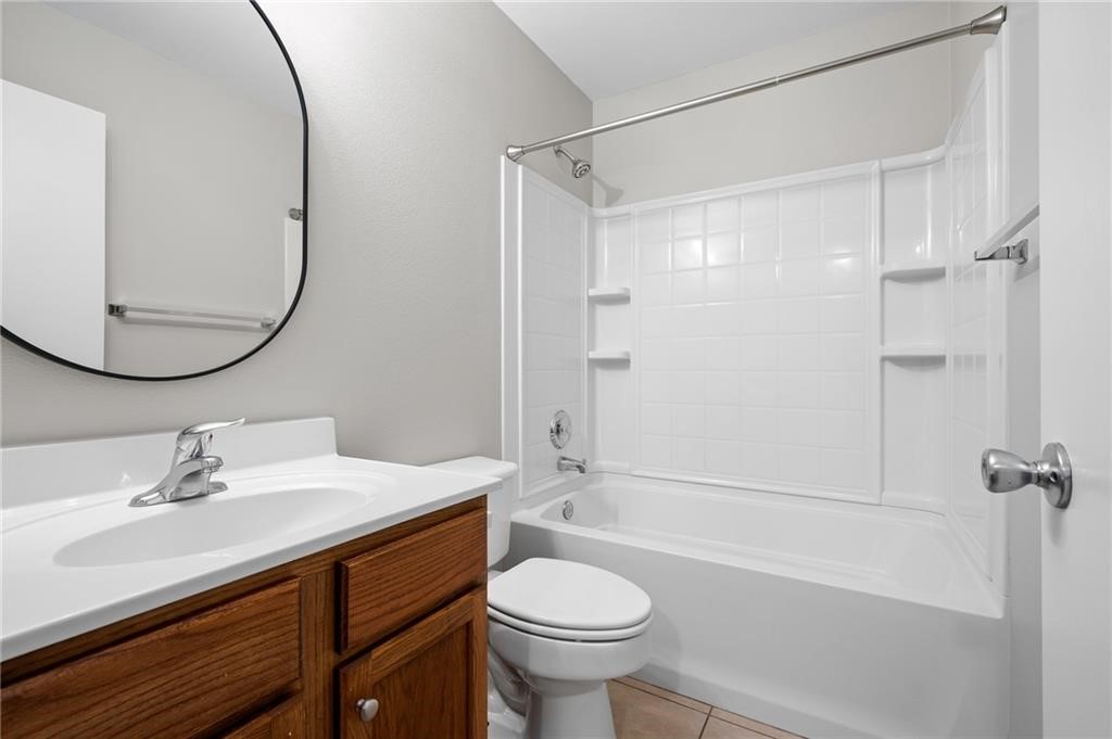426 Oak Harbor Dr Property Photo 15