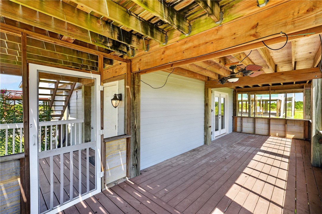 114 W Shady Oak Property Photo 6
