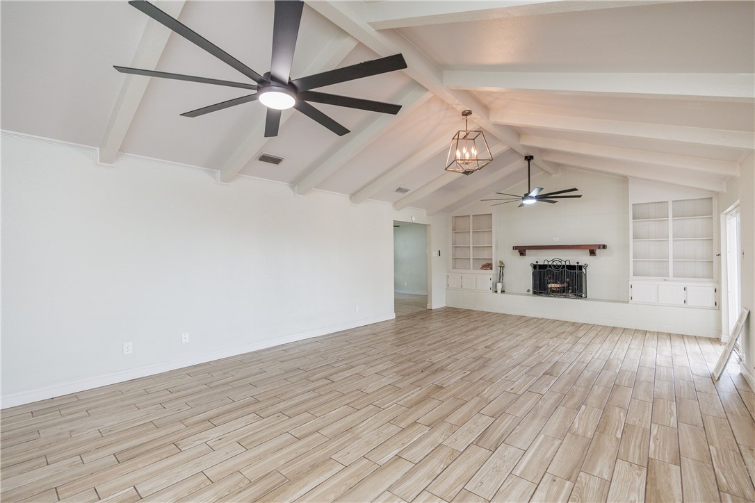 6702 Sahara Dr Property Photo 9