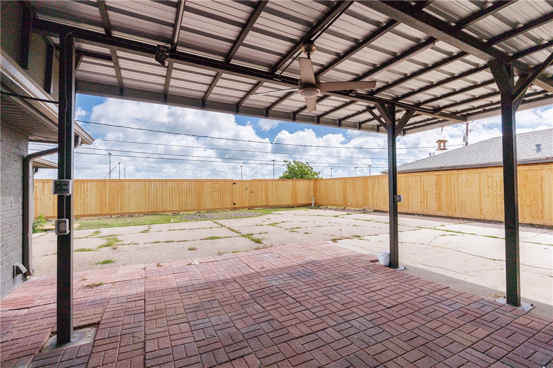 6702 Sahara Dr Property Photo 38