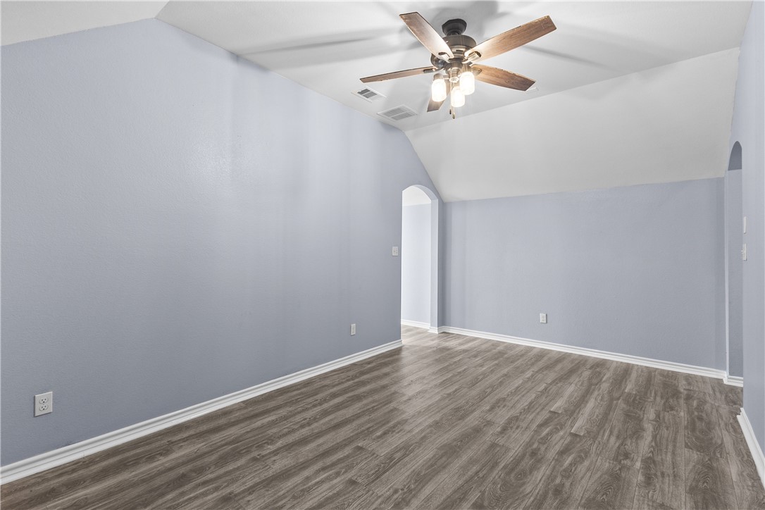 7409 Idle Hour Dr Property Photo 29