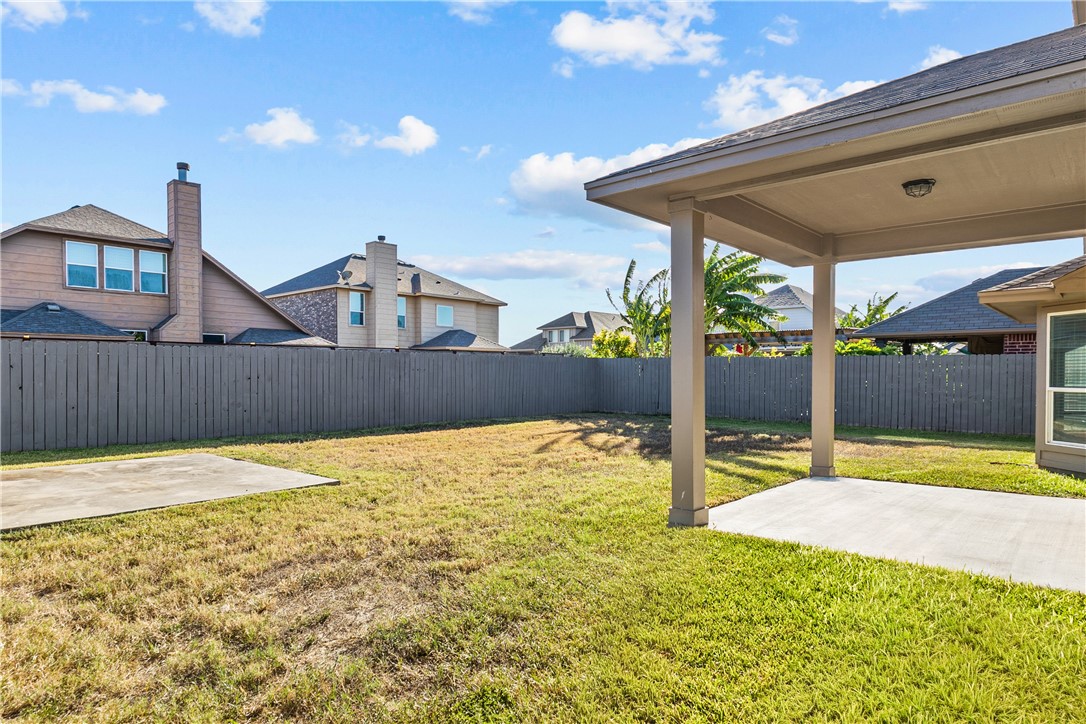 7409 Idle Hour Dr Property Photo 33