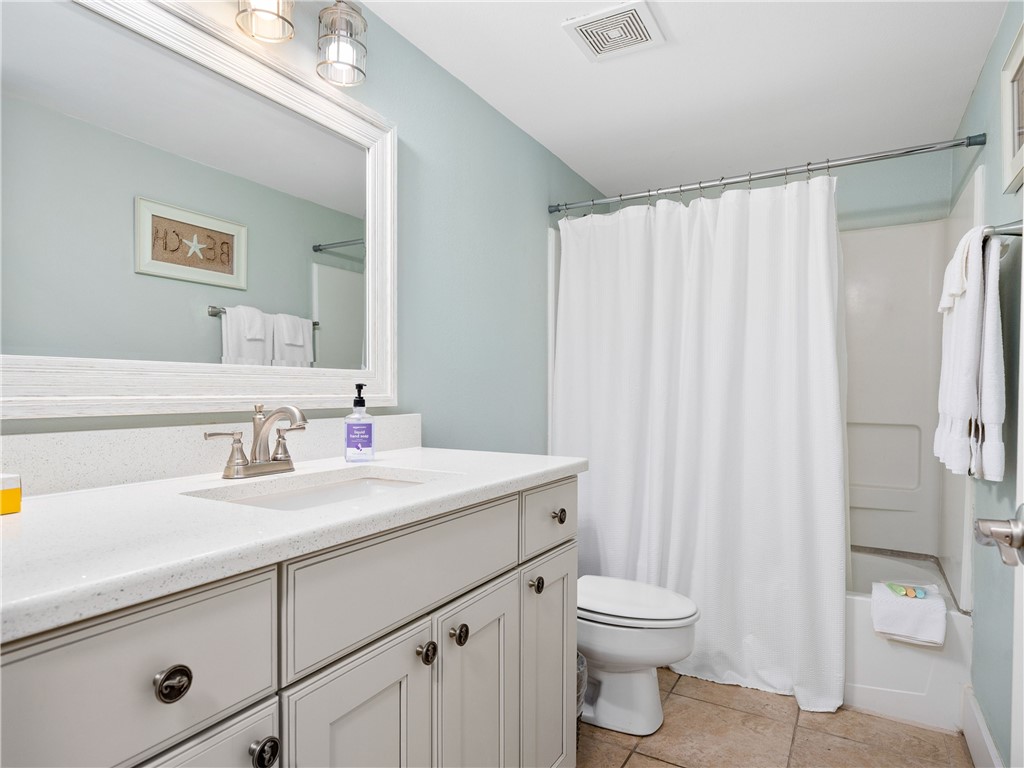 1021 S Water St 312 Property Photo 14
