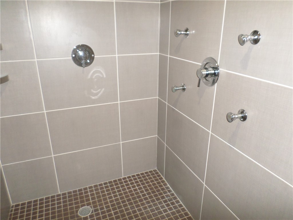 901 N Upper Broadway St 306 Property Photo 14