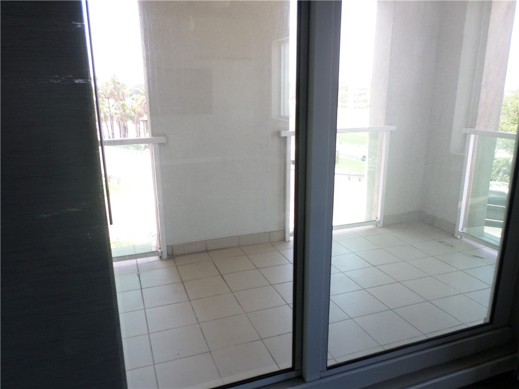 901 N Upper Broadway St 306 Property Photo 16