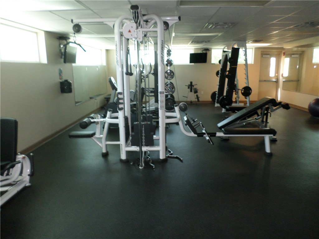 901 N Upper Broadway St 306 Property Photo 23