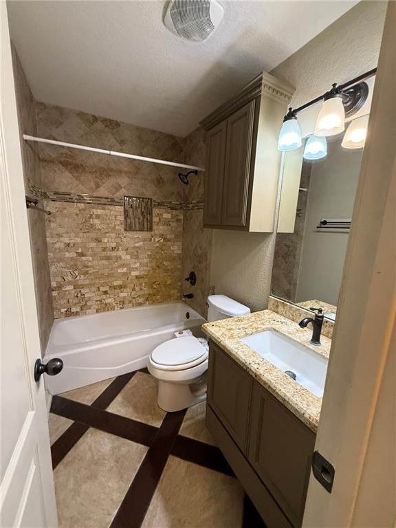 1596 Wildwood Trail Blvd Property Photo 12
