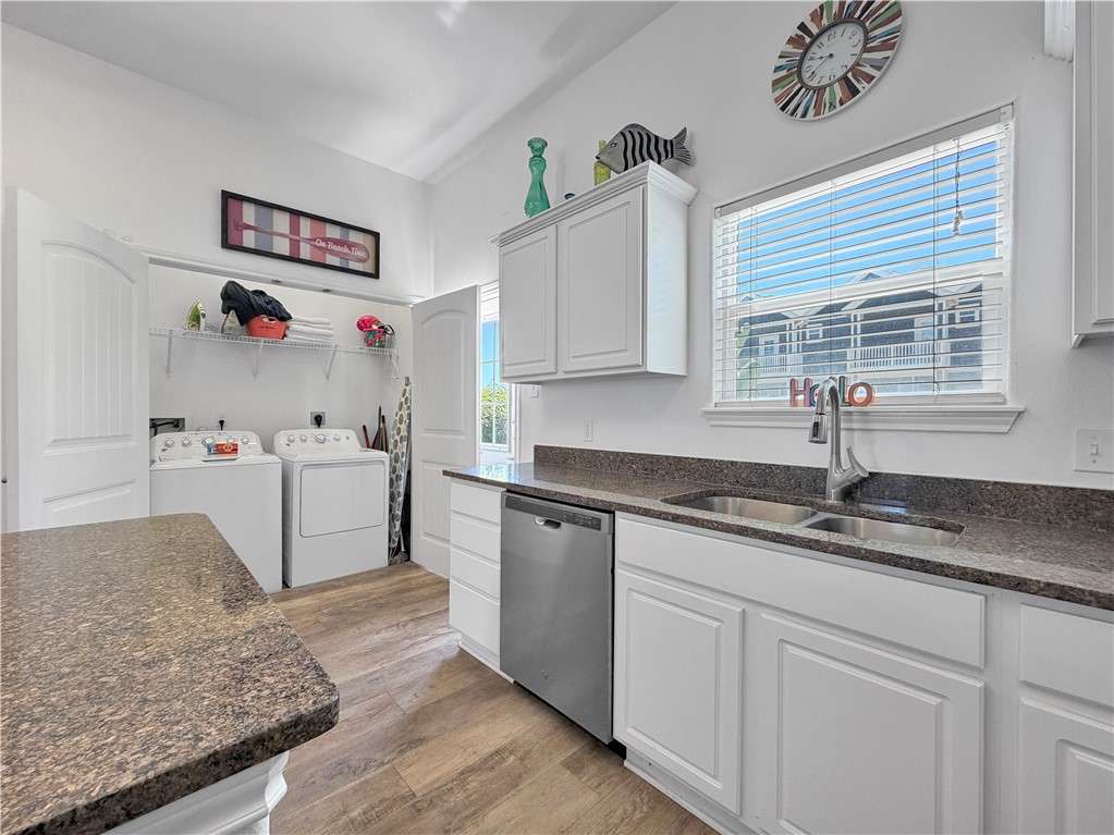 15232 Beach Way Dr Property Photo 15
