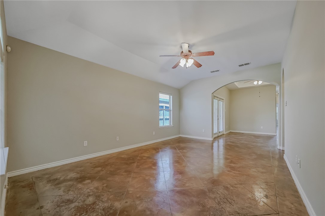 6618 Rhine Dr A Property Photo 2