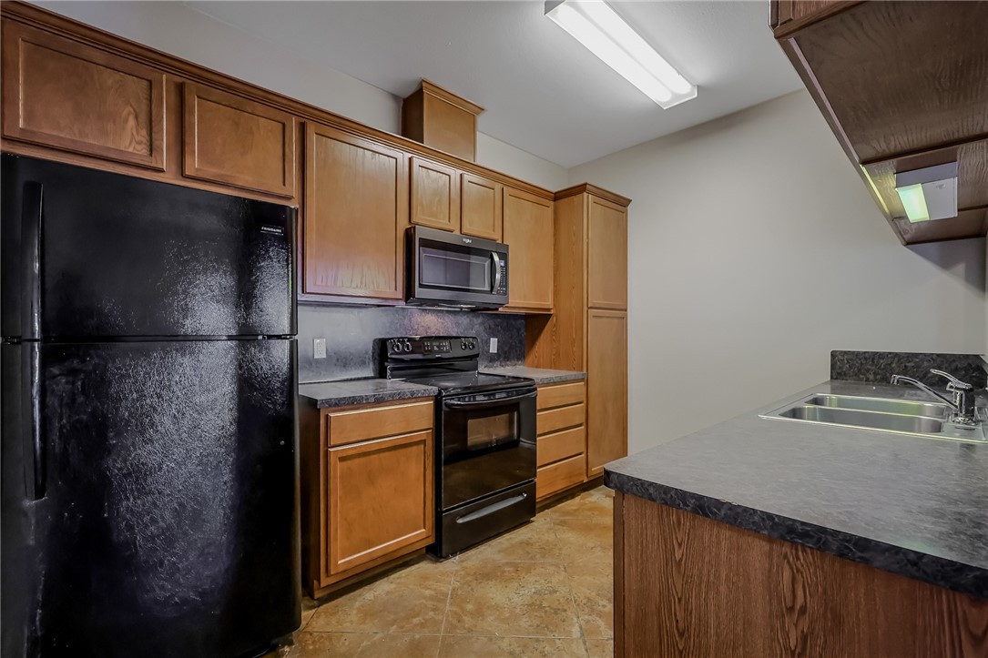6618 Rhine Dr A Property Photo 10