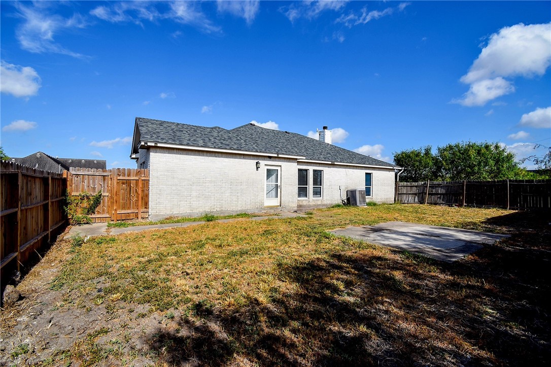2200 Gabriel Ct Property Photo 18