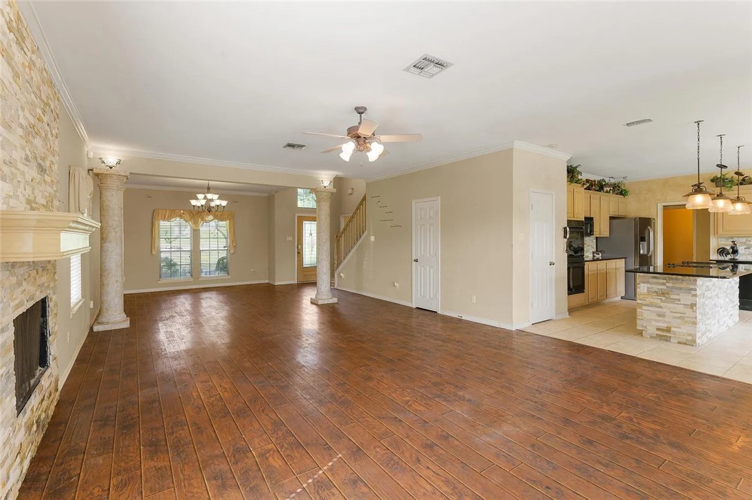 14810 Beal Dr Property Photo 8