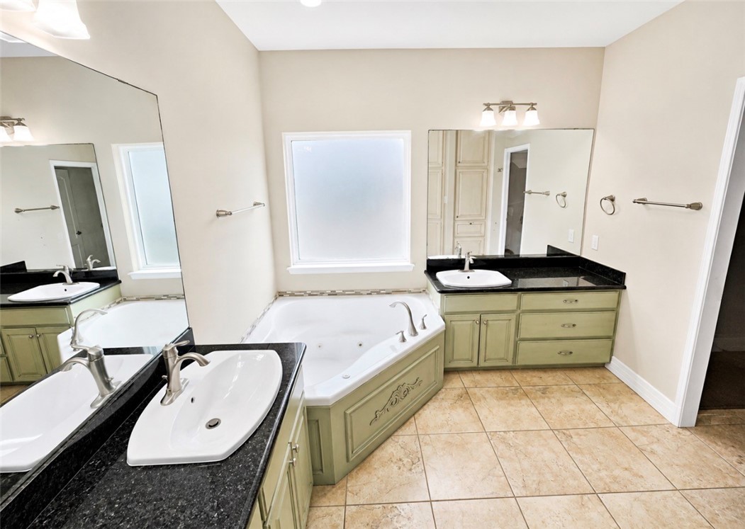 14730 Aquarius St Property Photo 9