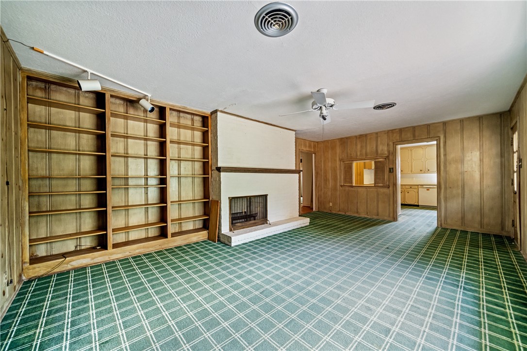 218 Mitchell St Property Photo 11