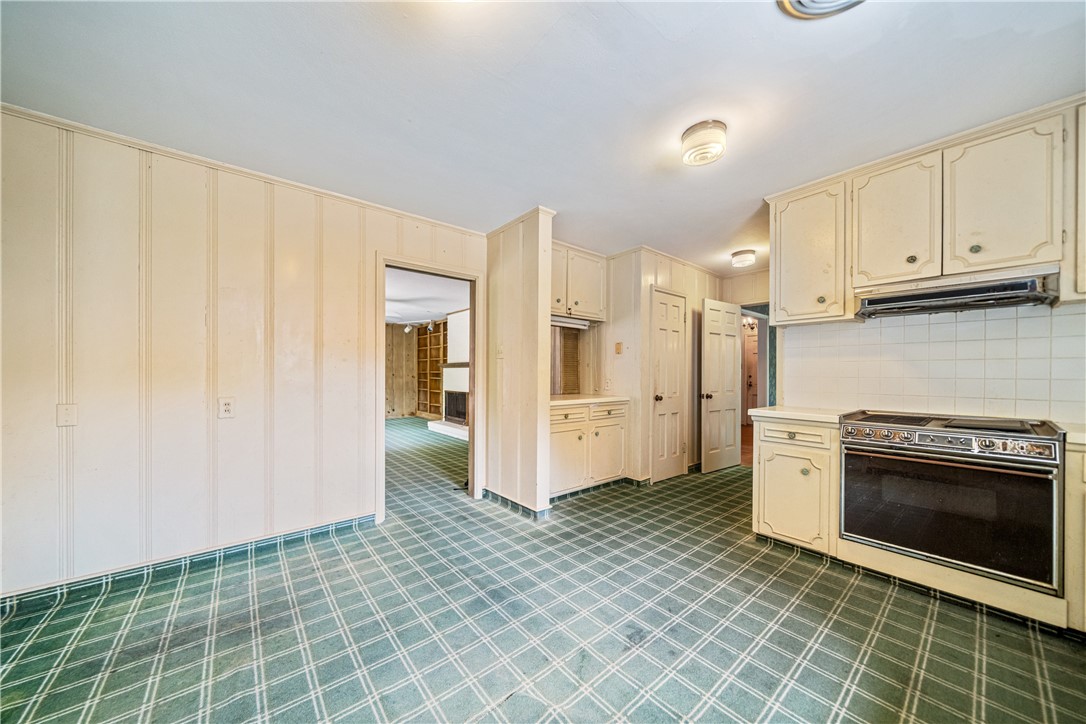 218 Mitchell St Property Photo 15