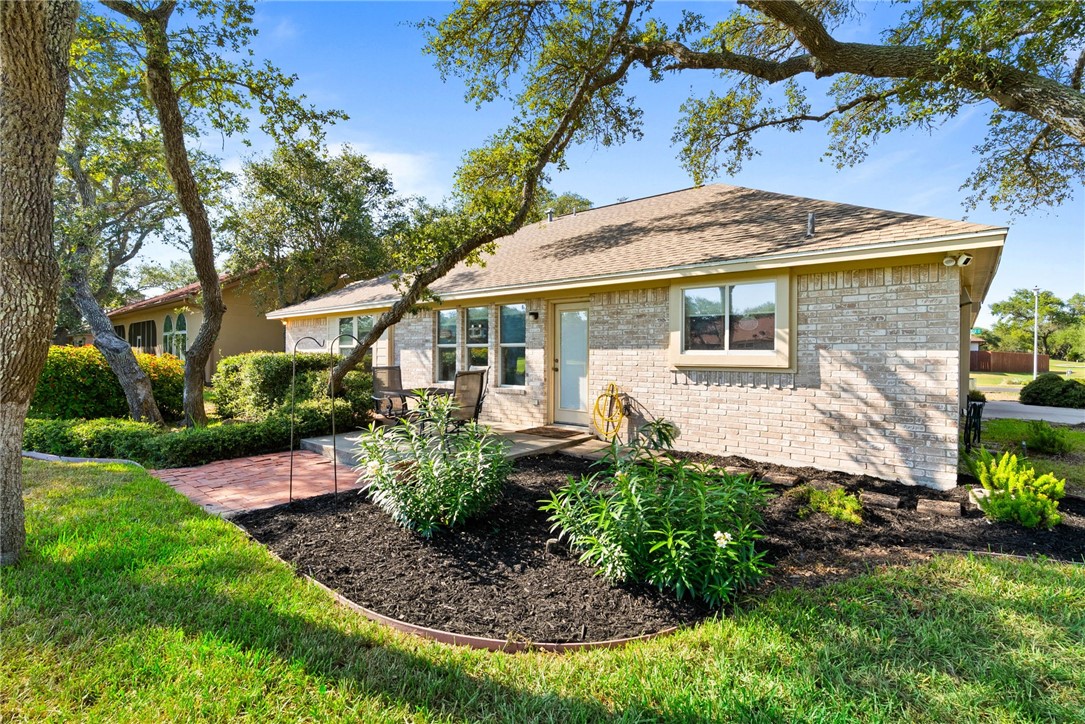 101 Cedar Ridge Dr Property Photo 33