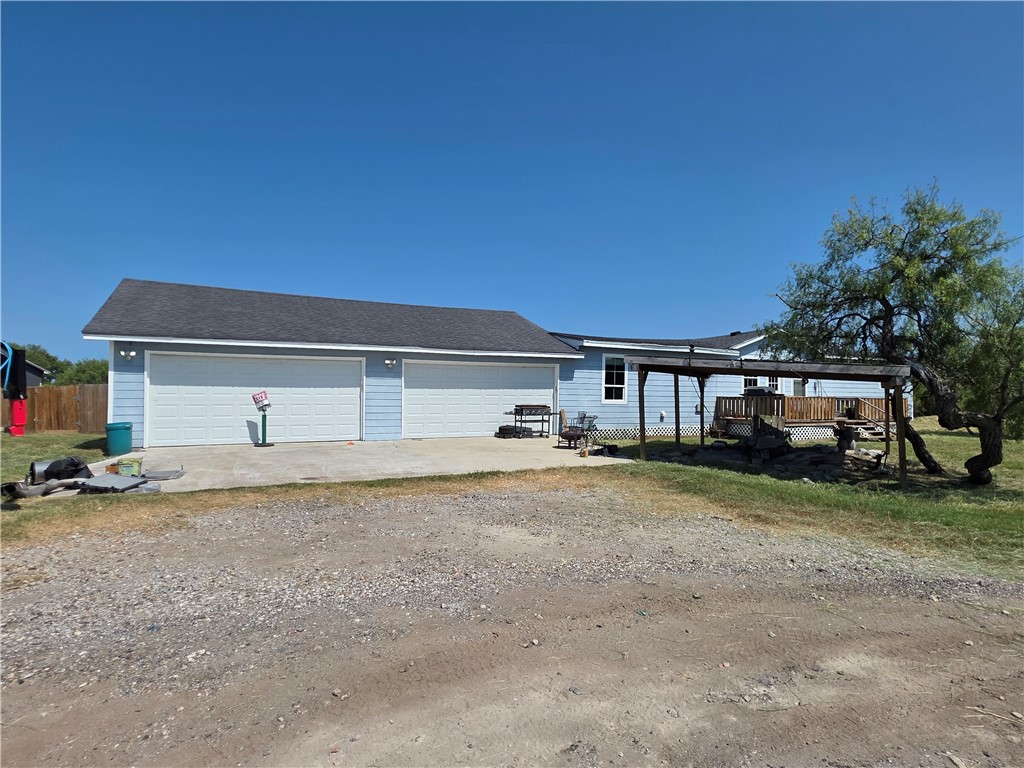 1401 Fm 1069 Property Photo 2